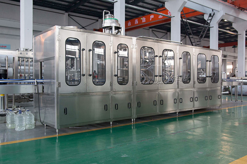 automatic-liner-washing-filling-capping-machine-1